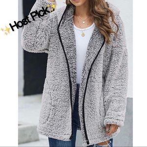 🎉HP🎉NWT Fleece Hooded Cardigan Coat